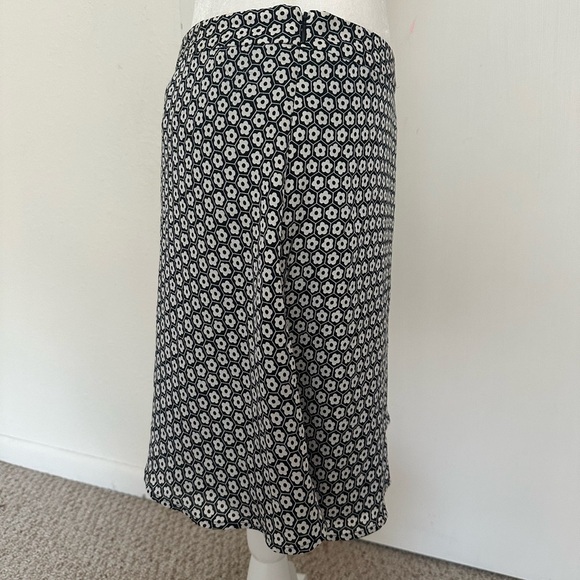 Michael Kors paisley print silk lightweight mini skirt size 6 - Picture 2 of 8